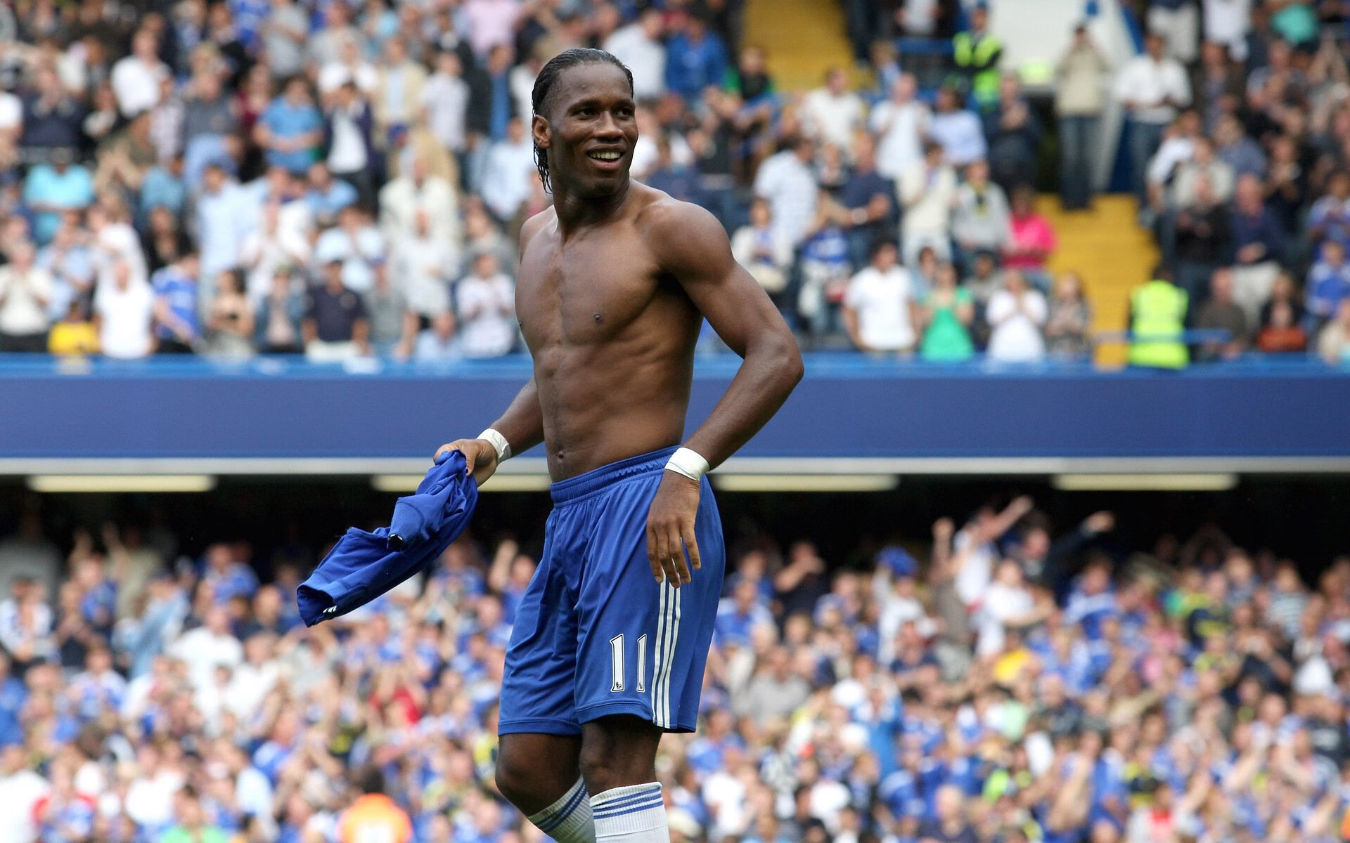 吉达联合新援本泽马上演处子球,吉达塔百科